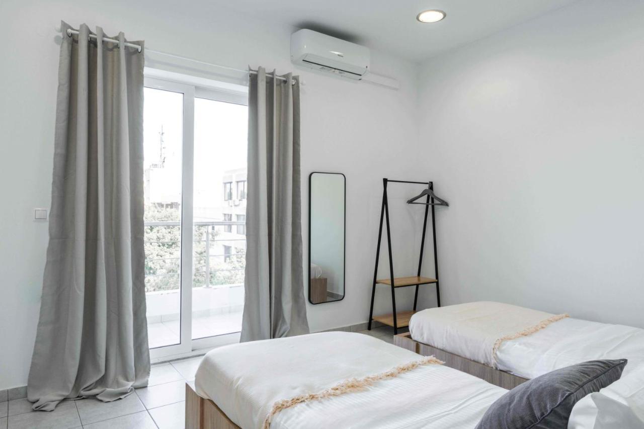 Phaedrus Living: Heraklion City View Flat Екстериор снимка