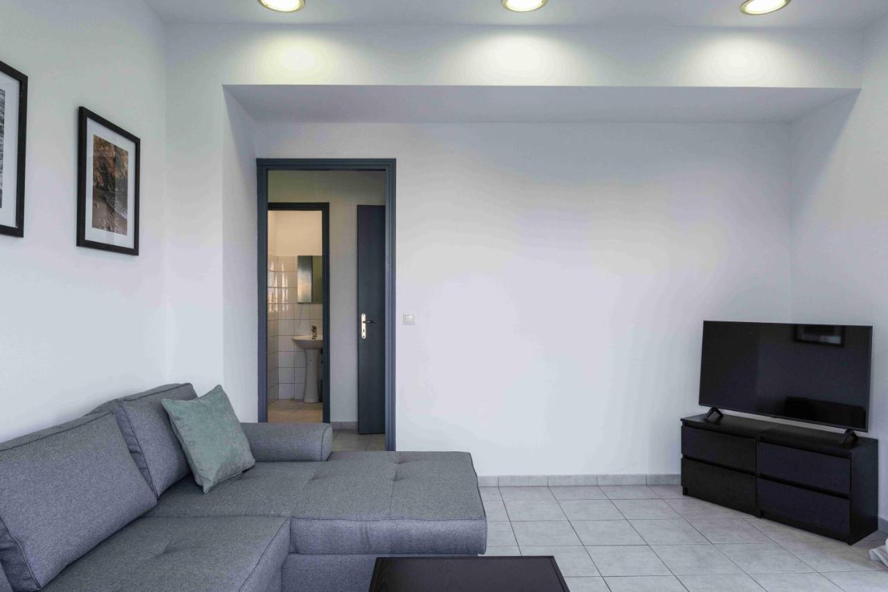 Phaedrus Living: Heraklion City View Flat Екстериор снимка